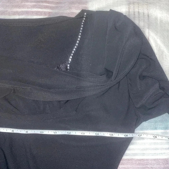 Amazing Beautiful Set of Blouse and Skirt ( made  in Turkey 🇹🇷) - Picture 7 of 10